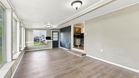 4622 Lake Avenue Fort Wayne IN 46815