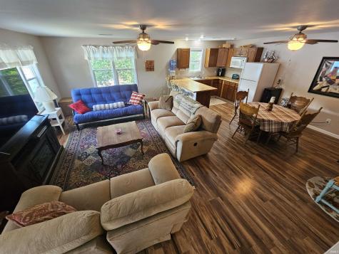 11235 N Lower Lake Shore Drive Monticello IN 47960