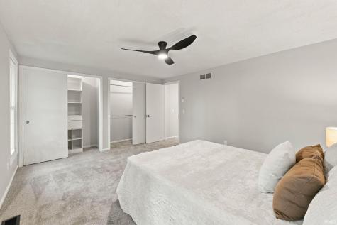 11207 Illinois Road Fort Wayne IN 46814