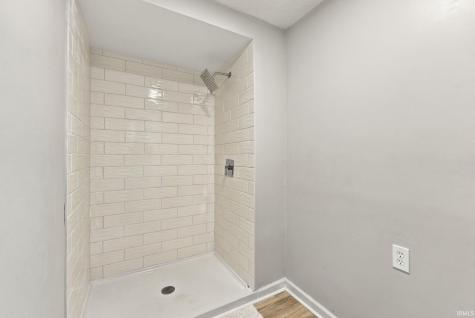 11207 Illinois Road Fort Wayne IN 46814