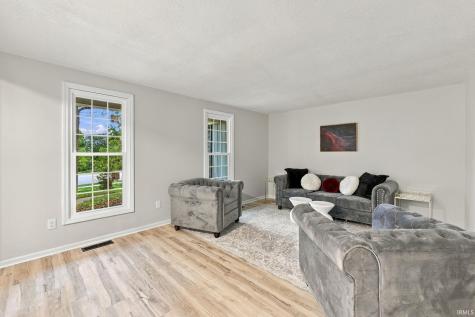 11207 Illinois Road Fort Wayne IN 46814