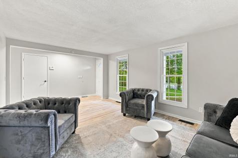 11207 Illinois Road Fort Wayne IN 46814