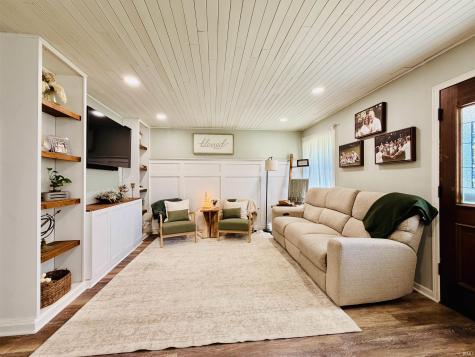 805 Hillcrest Drive Greencastle IN 46135