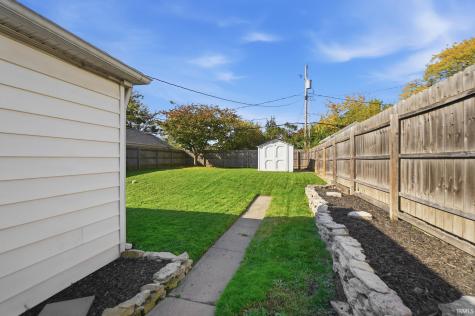 1921 Jessie Avenue Fort Wayne IN 46808