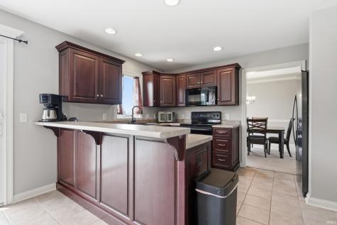 1125 Coral Isle Cove Fort Wayne IN 46845