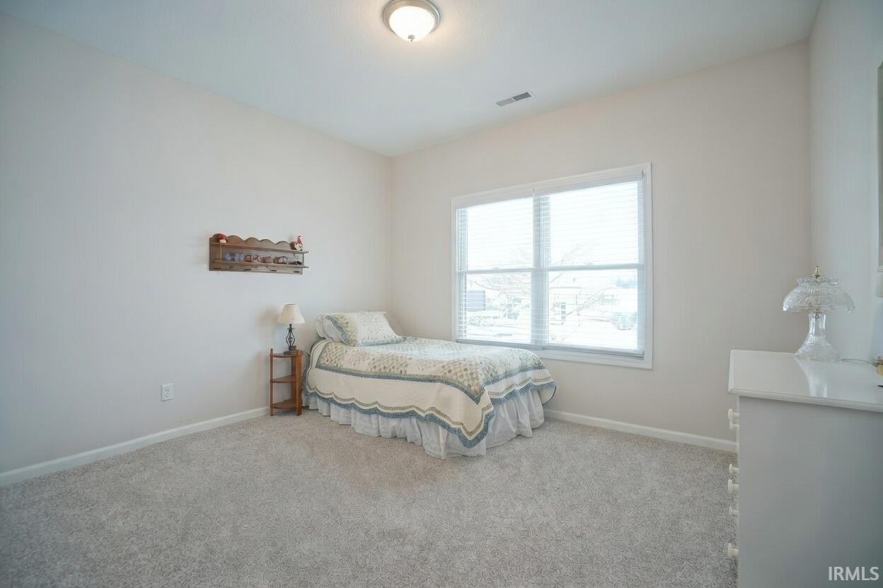 3990 E Kings Pass Warsaw IN 46582