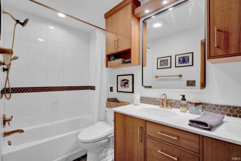 4017 E Providence Court Bloomington IN 47408