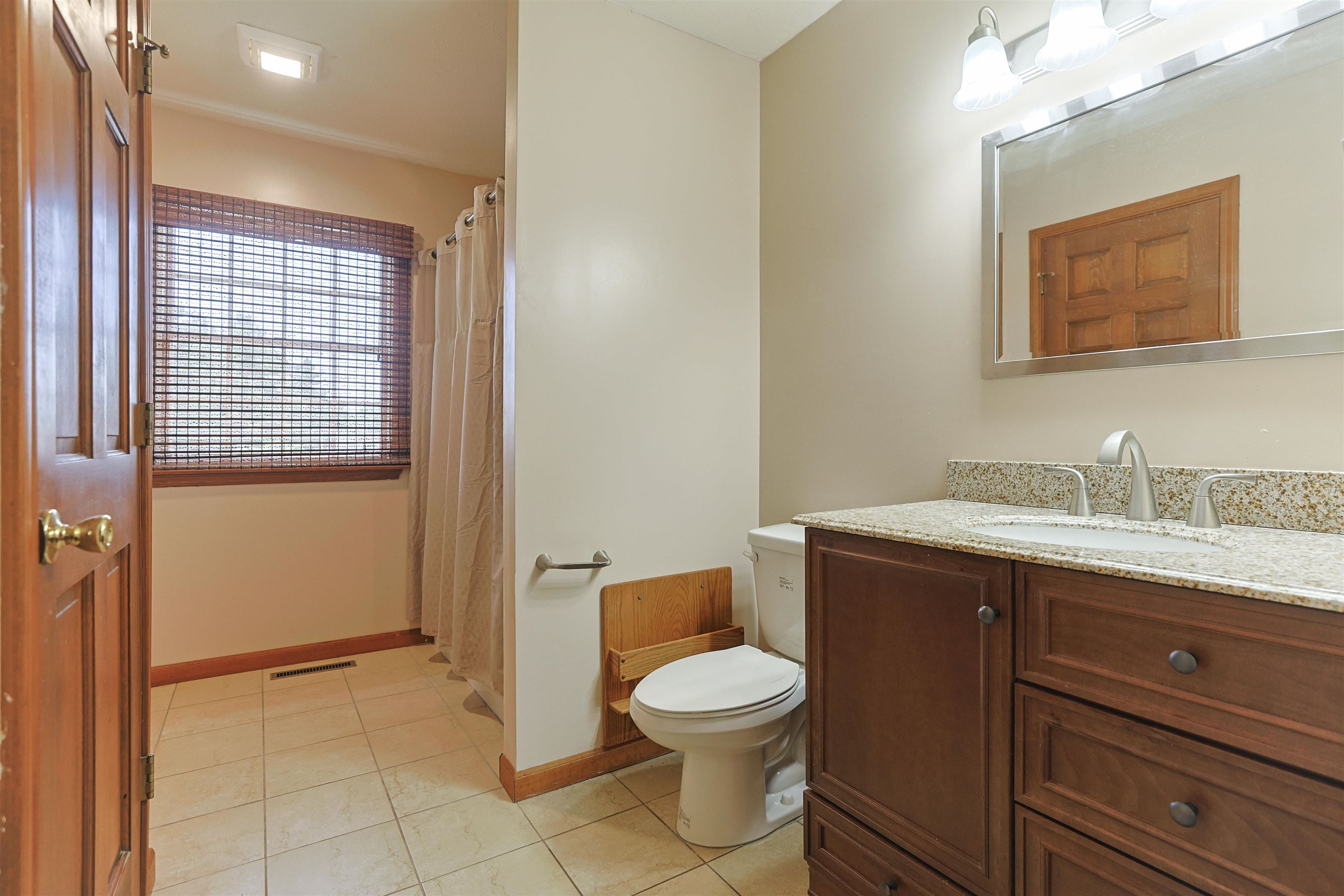 12385 Settlers Cove Court Granger IN 46530