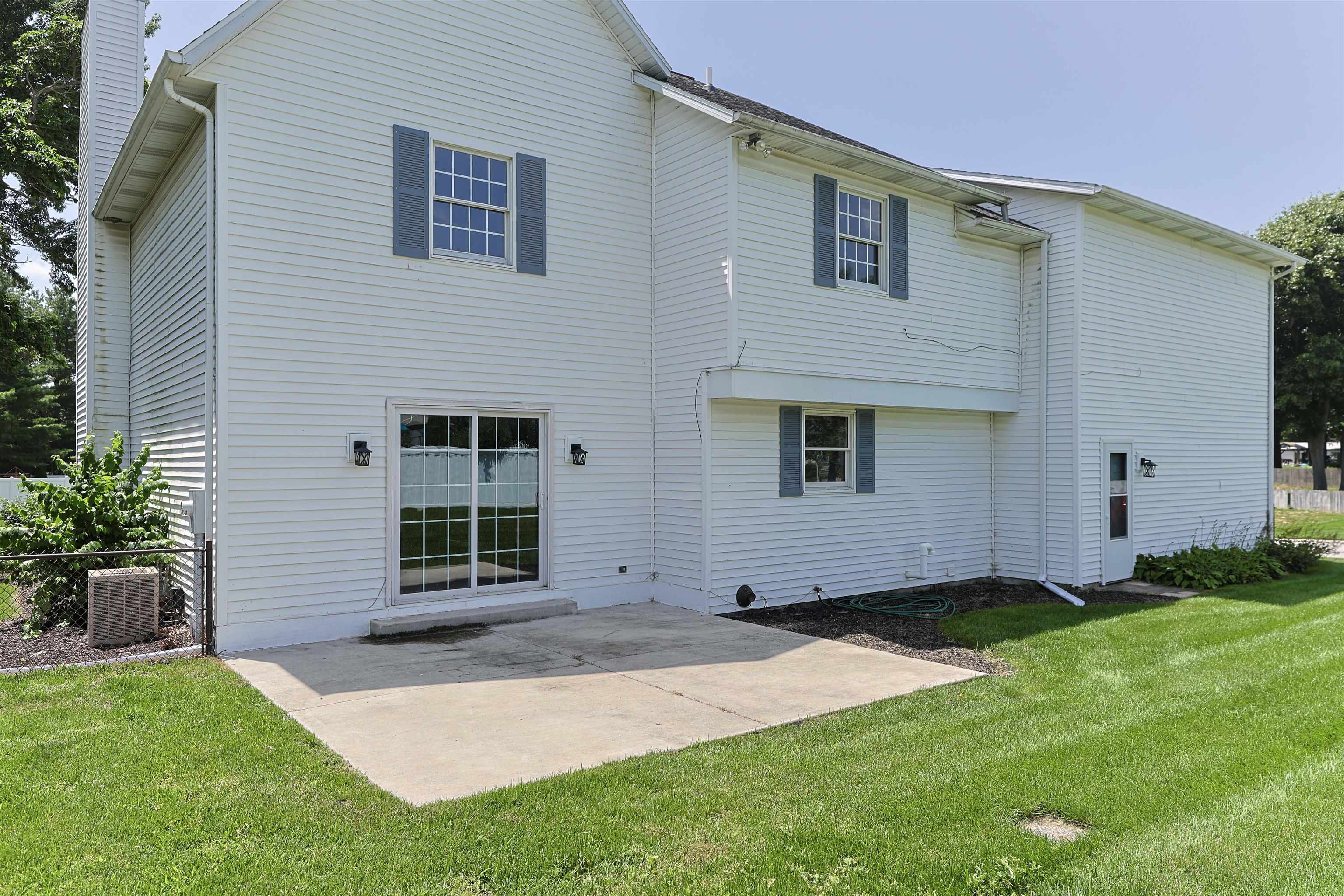 12385 Settlers Cove Court Granger IN 46530