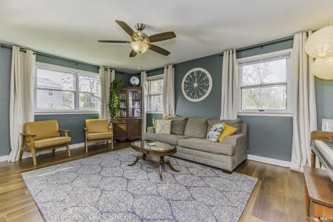 1457 S Pleasantview Drive Yorktown IN 47396