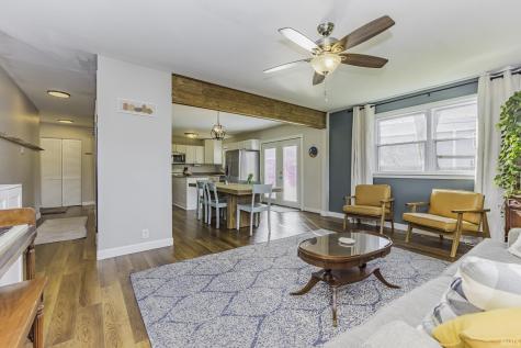 1457 S Pleasantview Drive Yorktown IN 47396