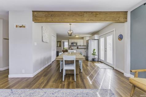 1457 S Pleasantview Drive Yorktown IN 47396