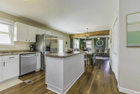 1457 S Pleasantview Drive Yorktown IN 47396