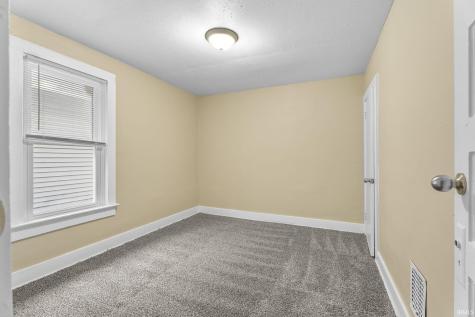 3217 Webster Street Fort Wayne IN 46807