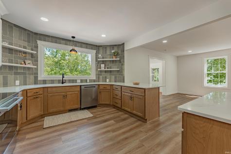 124 E Mill Road Evansville IN 47711
