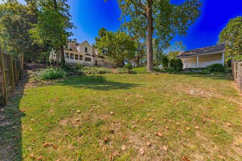 124 E Mill Road Evansville IN 47711