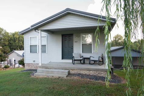 504 E First Avenue Huntingburg IN 47542