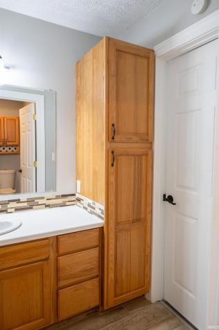 504 E First Avenue Huntingburg IN 47542