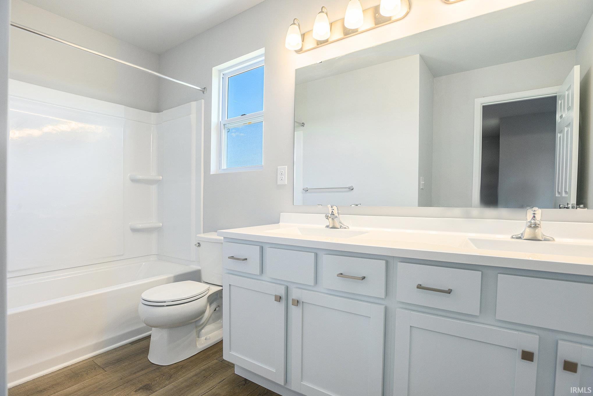 901 Breezewood Drive Lakeville IN 46536