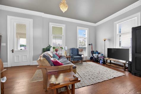 1503 16th Street Bedford IN 47421