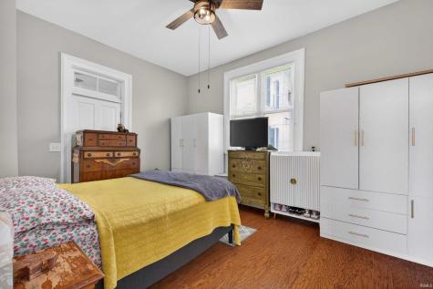 1503 16th Street Bedford IN 47421