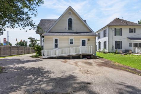 1503 16th Street Bedford IN 47421