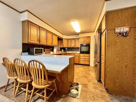 1058 S 50 E Winamac IN 46996