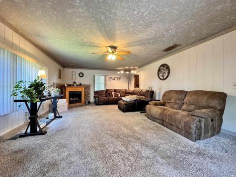 1058 S 50 E Winamac IN 46996