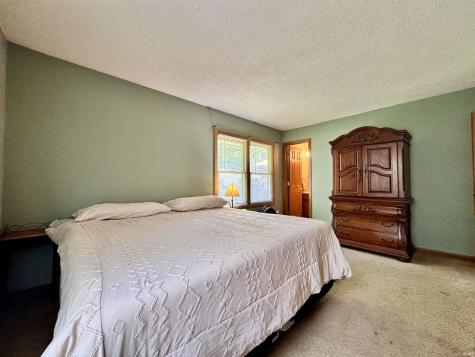 1058 S 50 E Winamac IN 46996