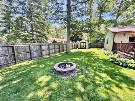 1058 S 50 E Winamac IN 46996