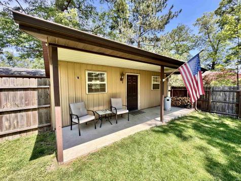 1058 S 50 E Winamac IN 46996