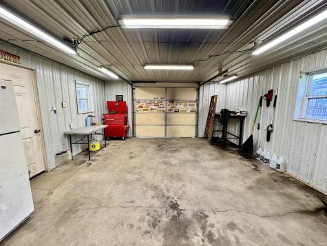 1058 S 50 E Winamac IN 46996