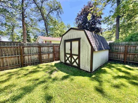 1058 S 50 E Winamac IN 46996
