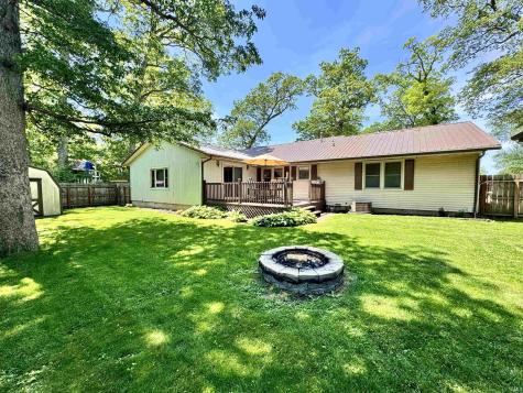 1058 S 50 E Winamac IN 46996