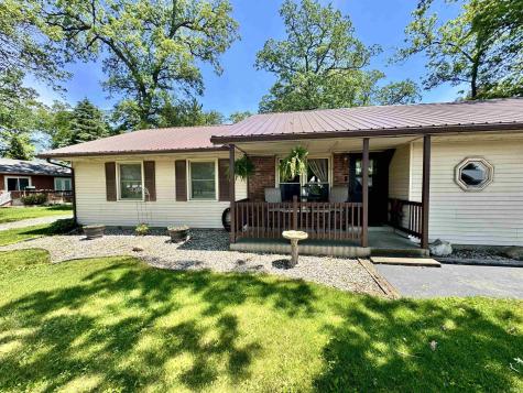 1058 S 50 E Winamac IN 46996