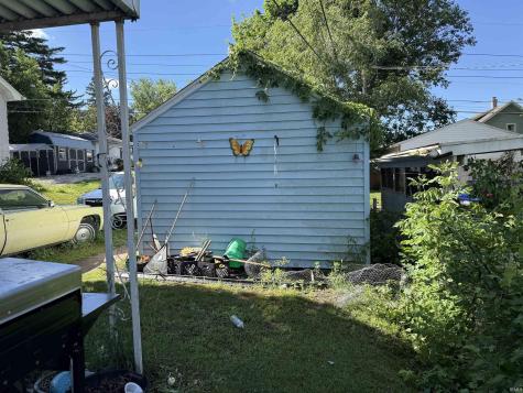 222 E Fairview Avenue South Bend IN 46614