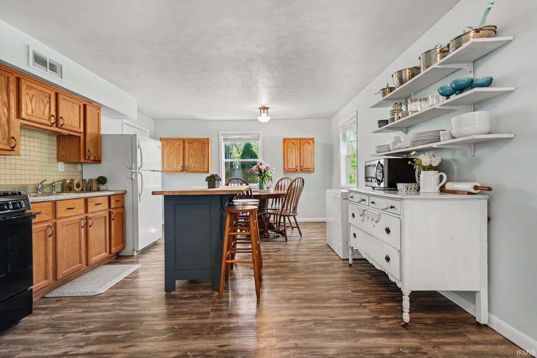 17704 Main Street Plymouth IN 46563
