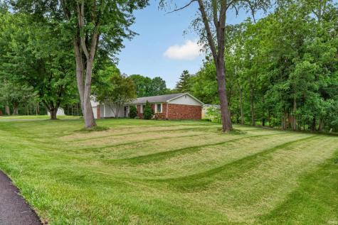 1836 S Riverview Road Peru IN 46970