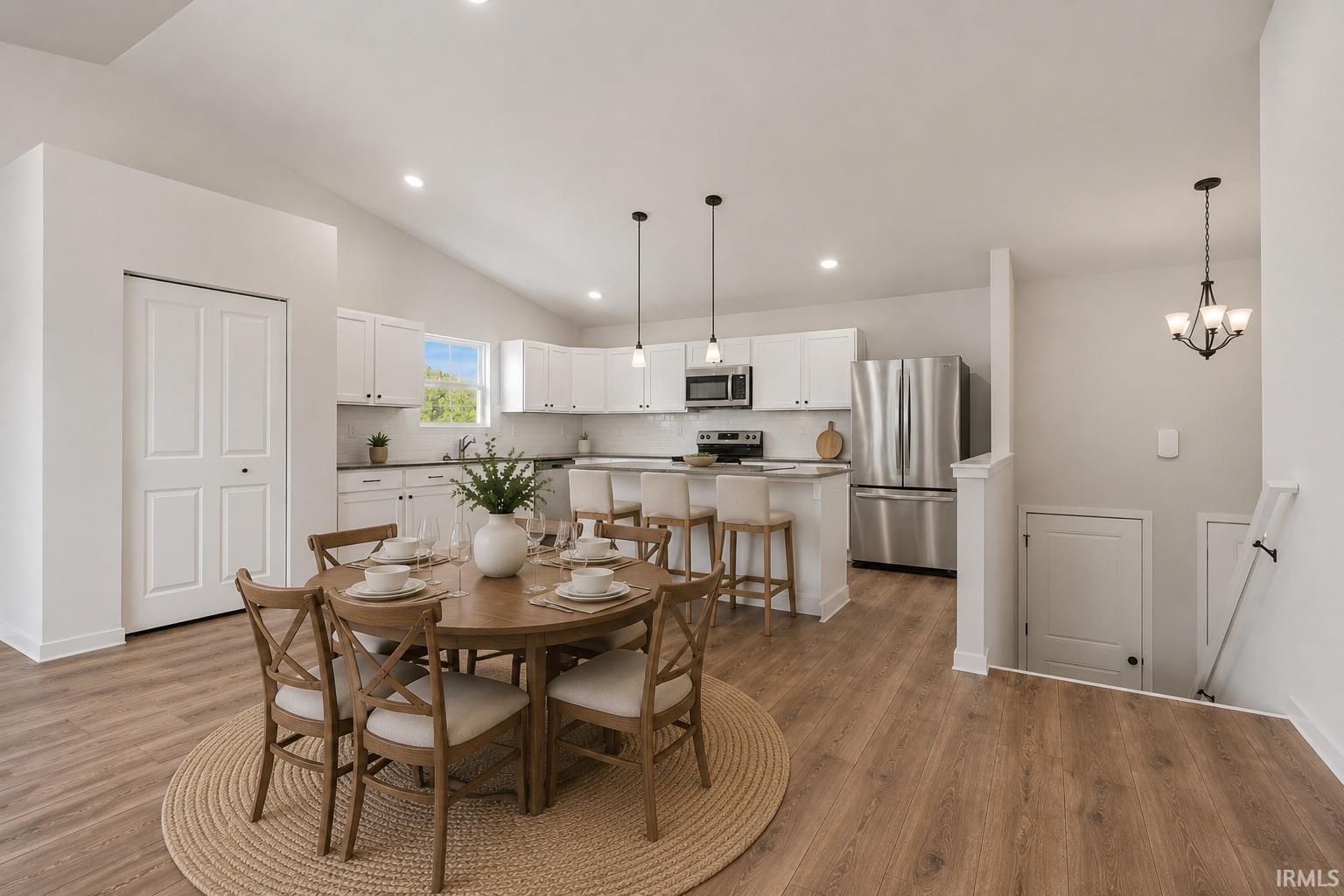 52572 East Trail South Bend IN 46628