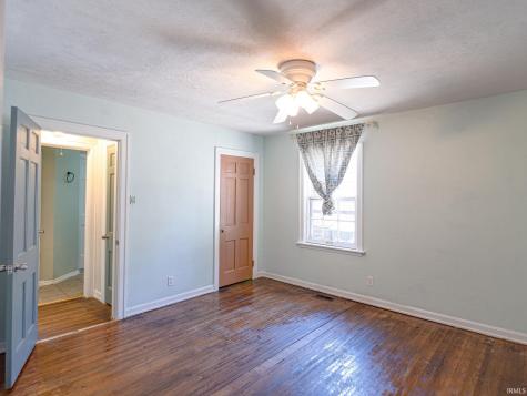1128 Somerset Lane Fort Wayne IN 46805