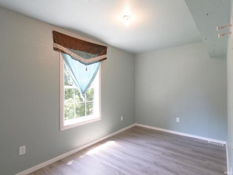 1128 Somerset Lane Fort Wayne IN 46805
