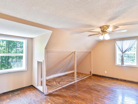 1128 Somerset Lane Fort Wayne IN 46805