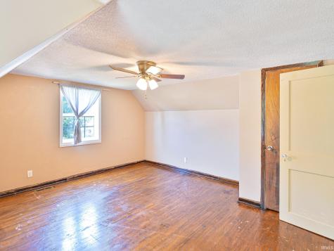 1128 Somerset Lane Fort Wayne IN 46805
