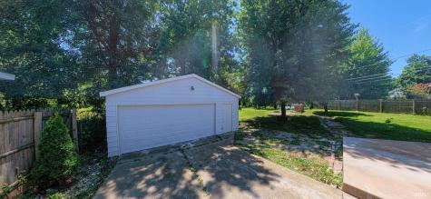 1128 Somerset Lane Fort Wayne IN 46805