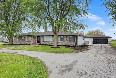 2612 E Michigantown Road Frankfort IN 46041