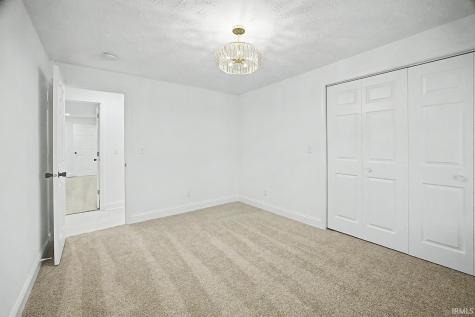 2612 E Michigantown Road Frankfort IN 46041