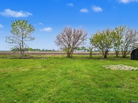 2612 E Michigantown Road Frankfort IN 46041