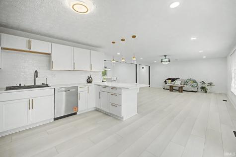 2612 E Michigantown Road Frankfort IN 46041
