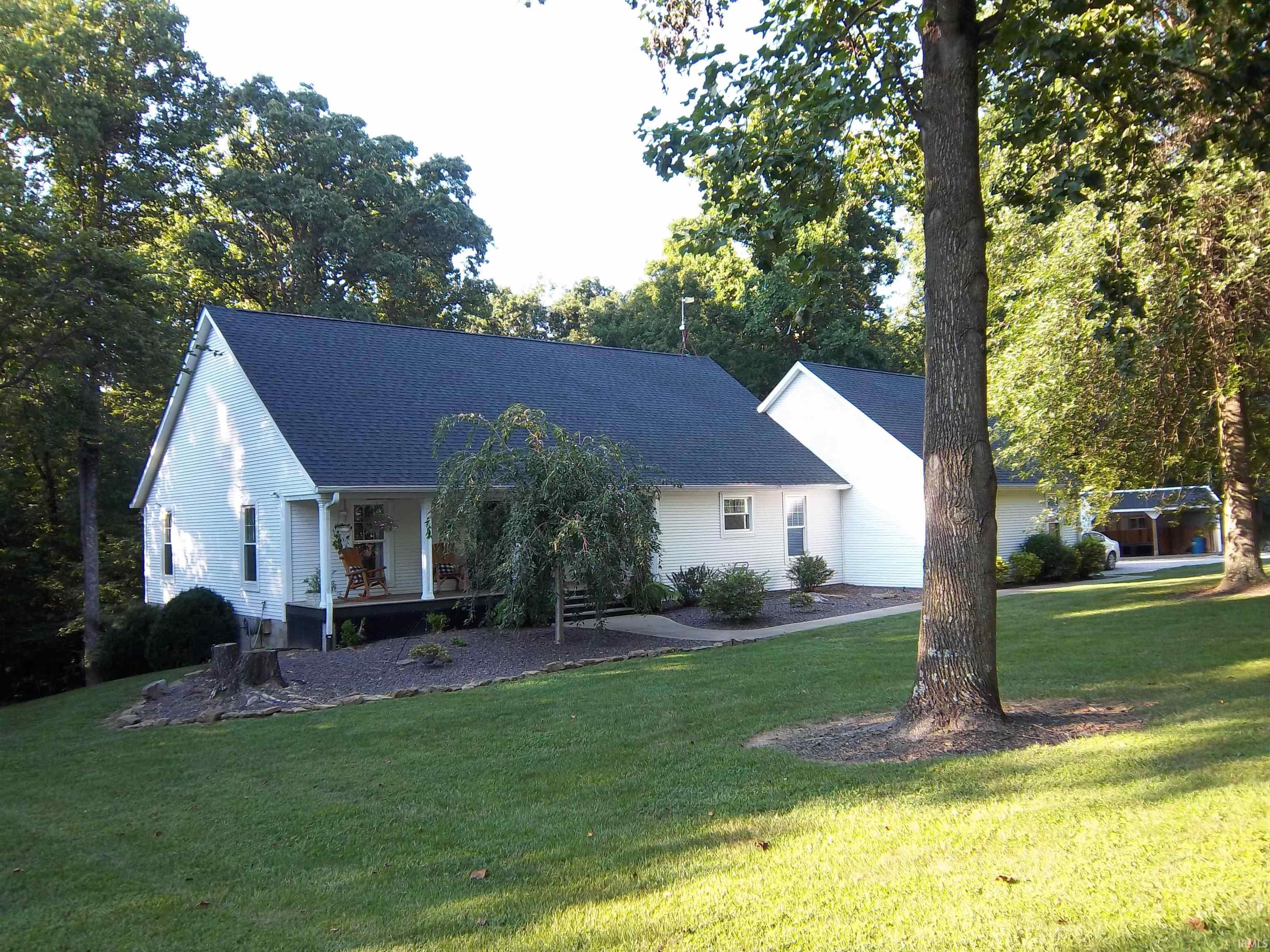 5079 N Blue Heron Road Solsberry IN 47459