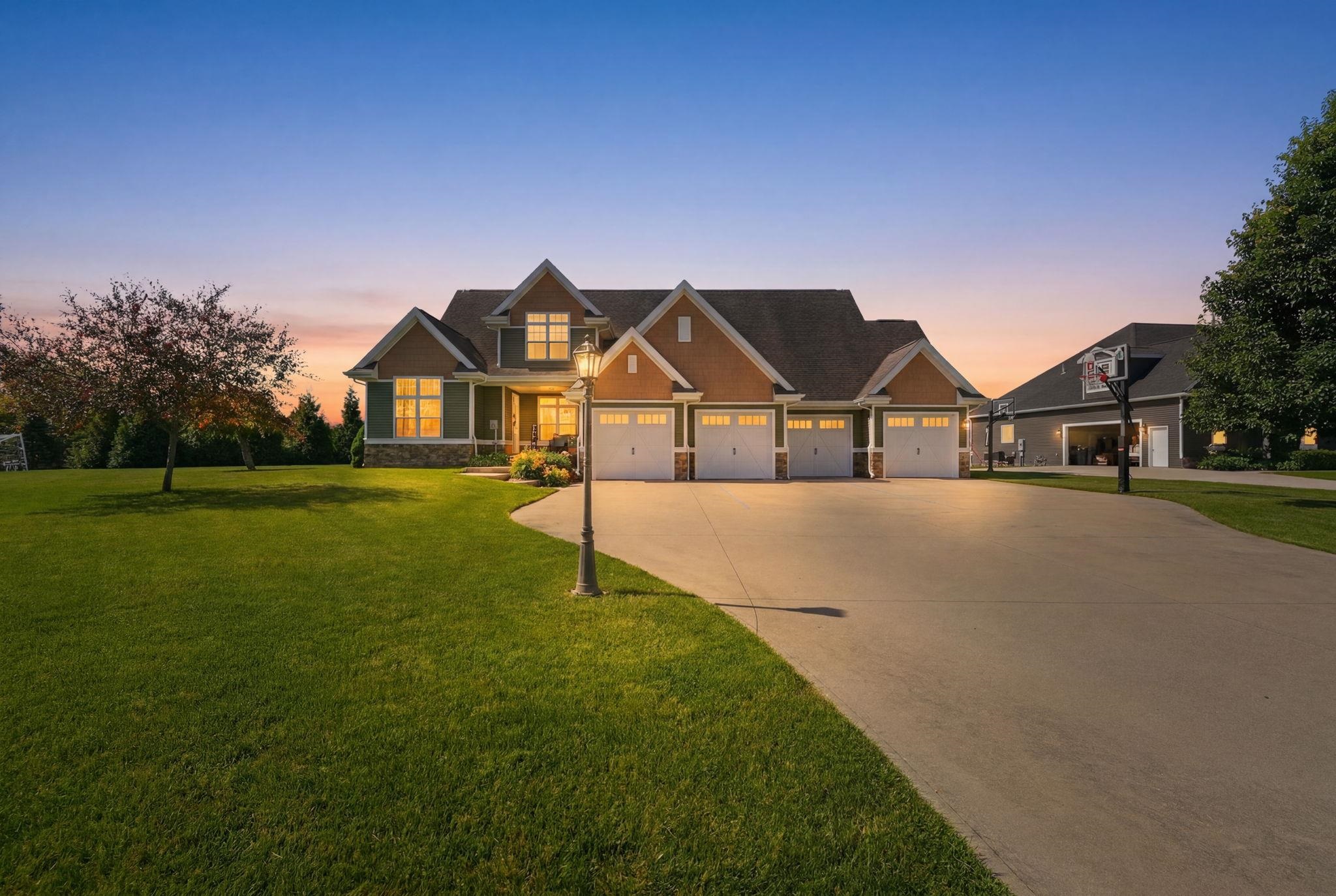911 Hawthorn Drive Warsaw IN 46582